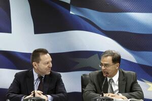 Grčka: Rekonstruiana vlada položila zakletvu, akcenat na...