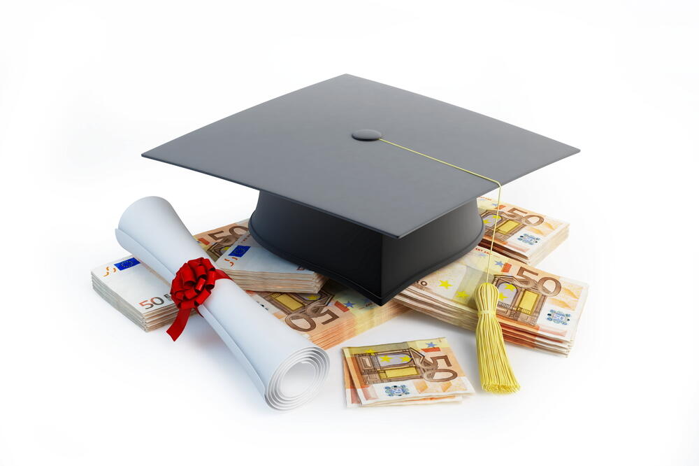 prodaja ispita, Foto: Shutterstock