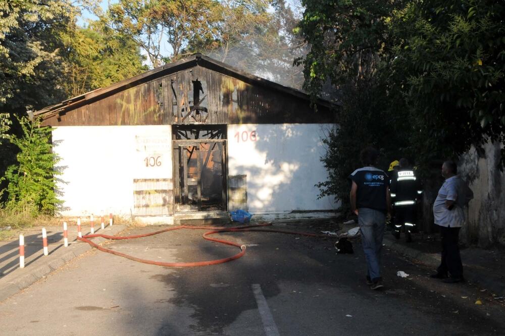 Podgorica požar, požar Oš Savo Pejanović, Foto: Zoran Đurić