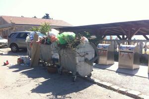 Tivat: Uskoro postavljanje novih podzemnih kontejnera