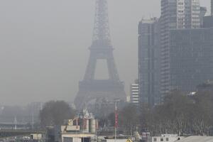 Pariz: Grad izazvao veliku paniku