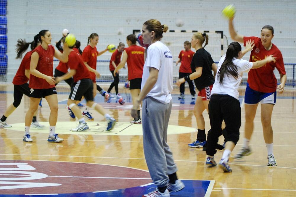rukometašice Crne Gore trening, Foto: Zoran Đurić