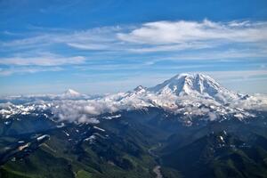 SAD: Šest planinara stradalo tokom uspona na vrh Rejnir