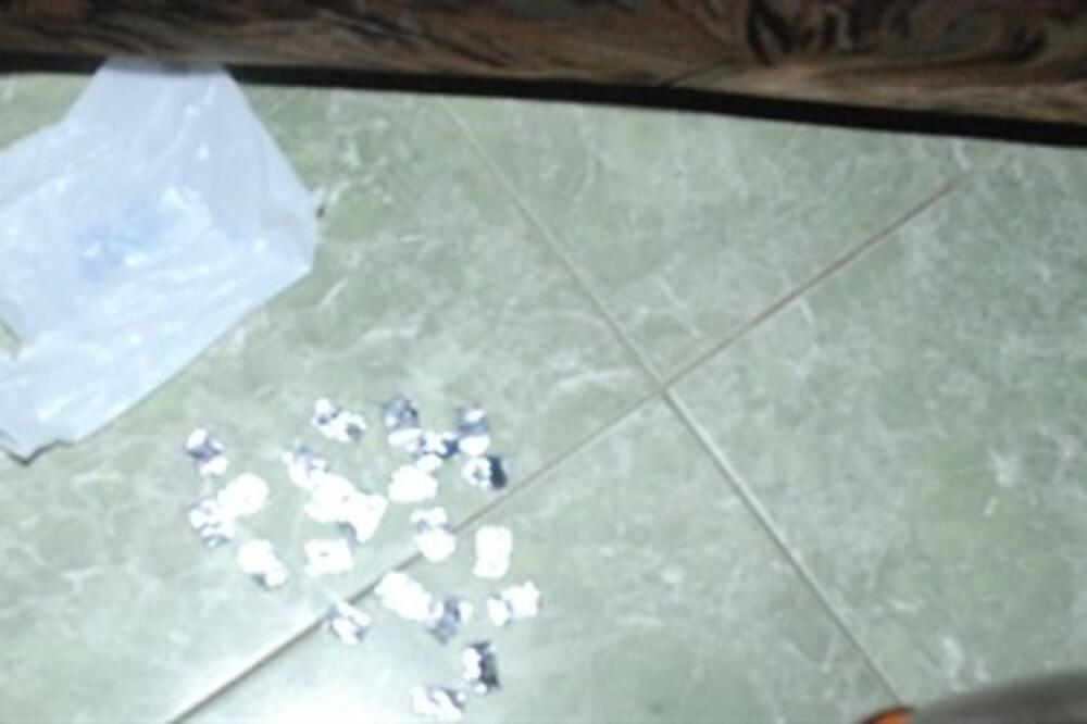 Droga, Tivat, Foto: Uprava policije