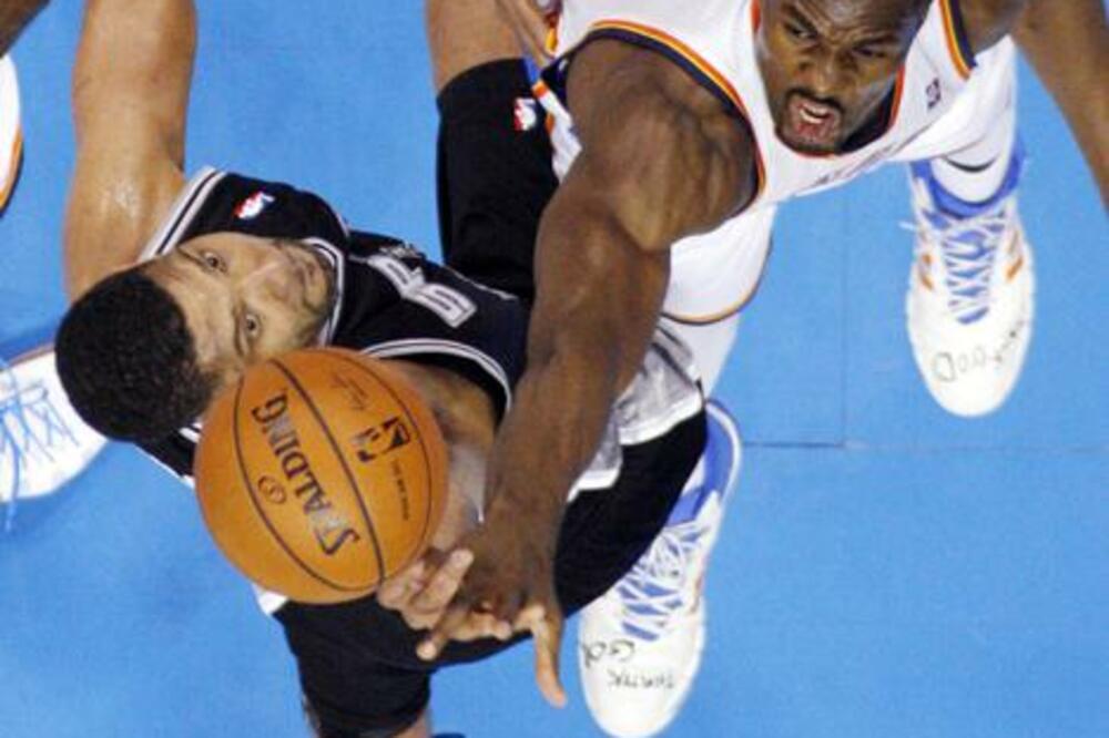 Serž Ibaka i Tim Dankan, Foto: Beta/AP