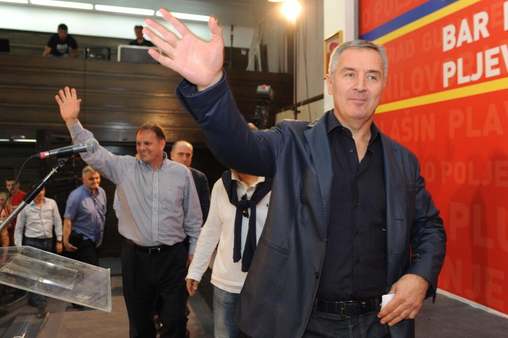 Slavoljub Stijepović, Milo Đukanović, Foto: Savo Prelević