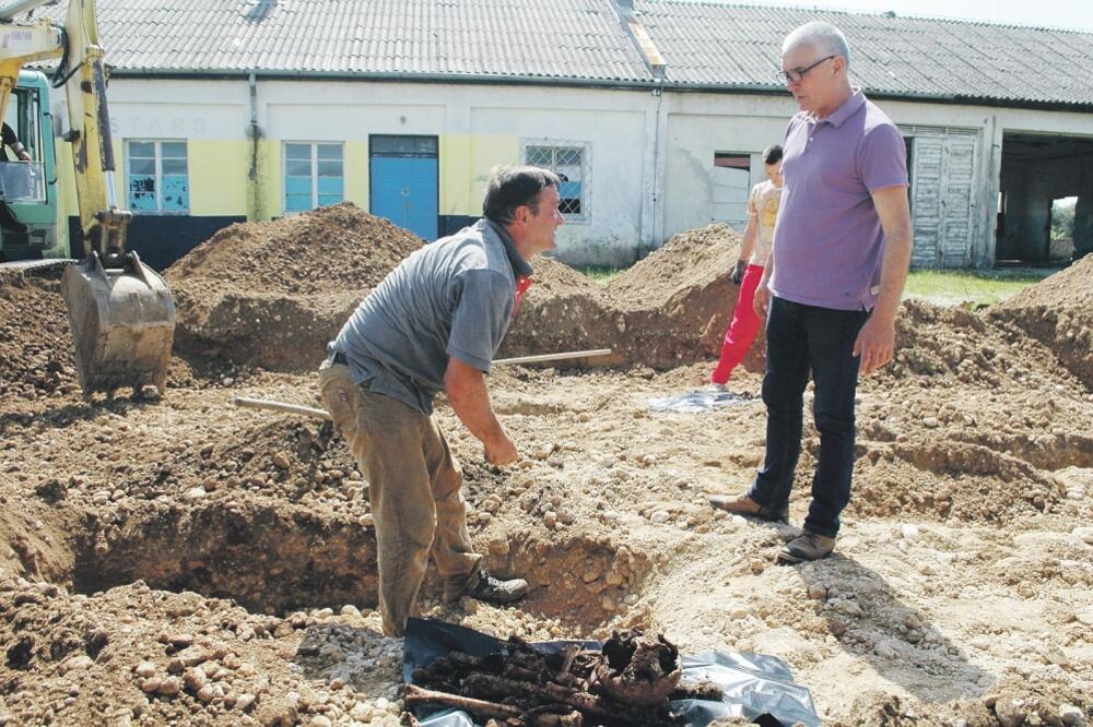 Kapino polje groblje njemačkih vojnika, Foto: Ivan Petrušić