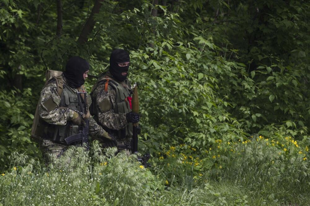 Proruska vojska Slavjansk, Foto: Reuters
