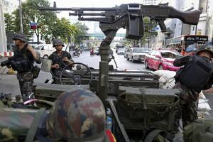 Tajland: Uvedeno vanredno stanje, vojska "uspostavlja red i mir"