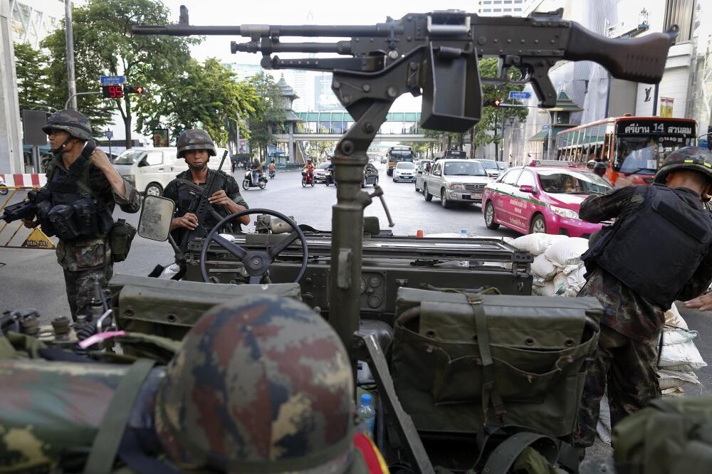 Bangkok, vojnici, Foto: Reuters