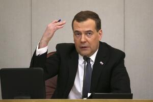 Medvedev: Oni koji najavljuju zatvaranje društvenih mreža neka...