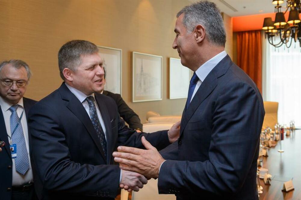 Robert Fico, Milo Đukanović, Foto: Gov.me