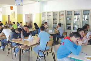 Nacionalno takmičenje: Učenici iz Podgorice dominirali u Tivtu