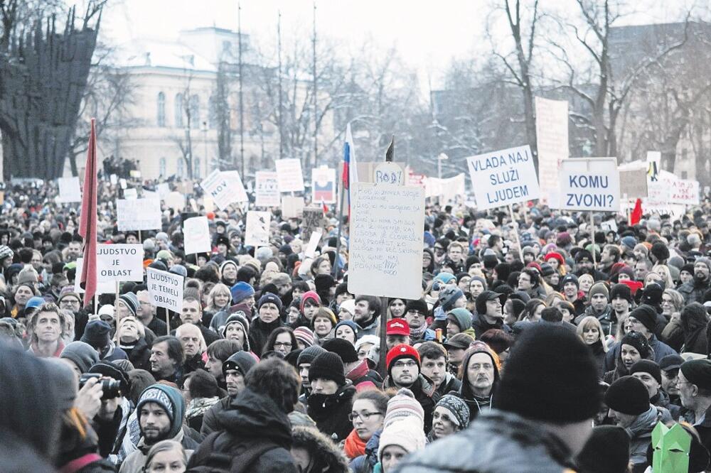 protest radnika, novina, Foto: Aktivnidrzavljan,si