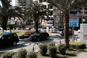 Privedeni Rusi koji su kružili Budvom