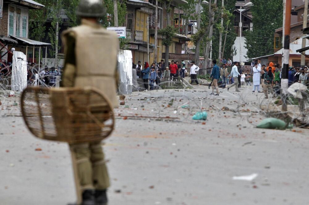 Indija policija, Foto: Reuters