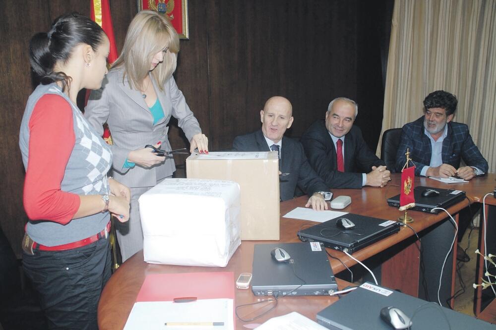 Tenderska komisija za privatizaciju, Foto: Arhiva "Vijesti"