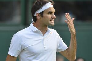 Federer ponovo dobio blizance