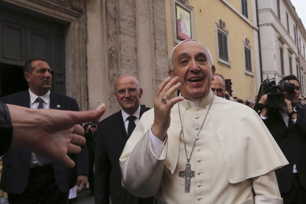Papa Franjo, Foto: Reuters