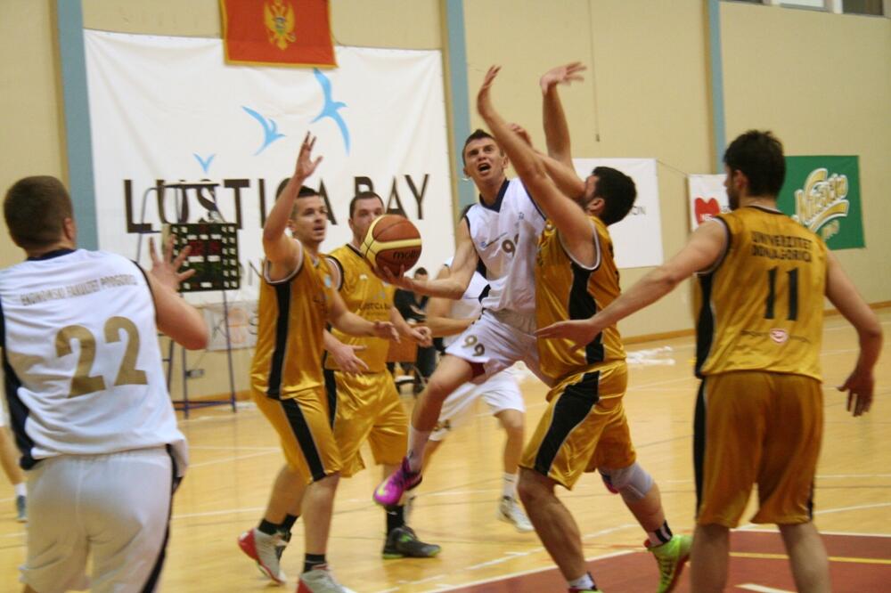 LUŠTICA BAY STUDENTSKA LIGA, Foto: Boris Brnović
