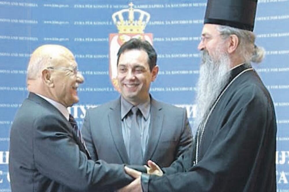 Tomić, Vulin i Teodosije (novina), Foto: Tanjug.rs