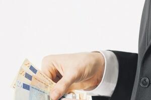 Monstat: Prosječna martovska zarada iznosila 474 eura