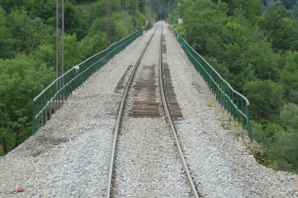 pruga, Foto: Zoran Đurić