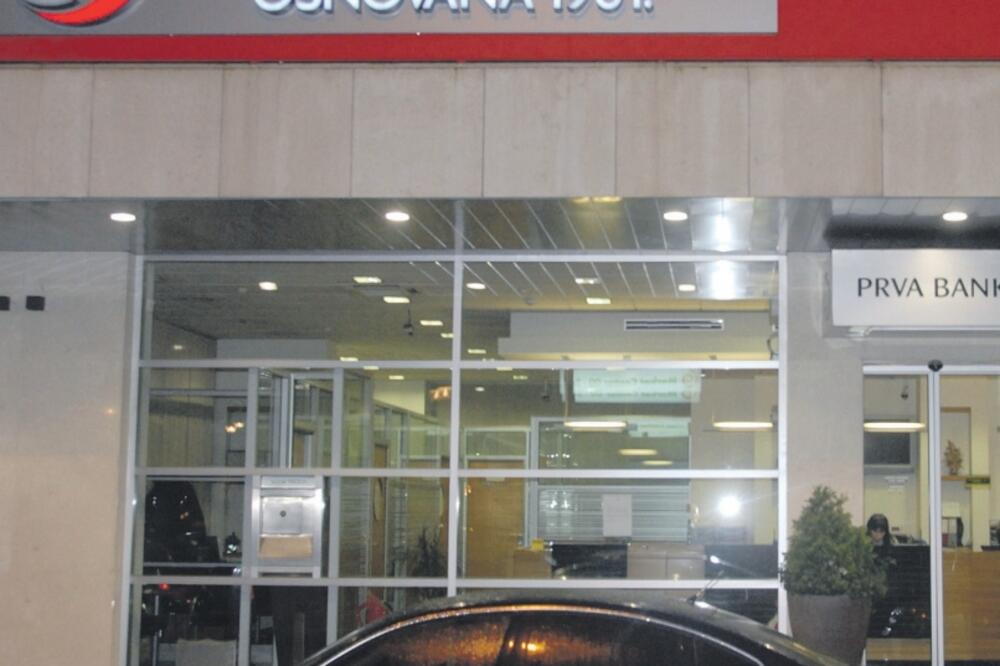 Prva banka, Foto: Vesko Belojević
