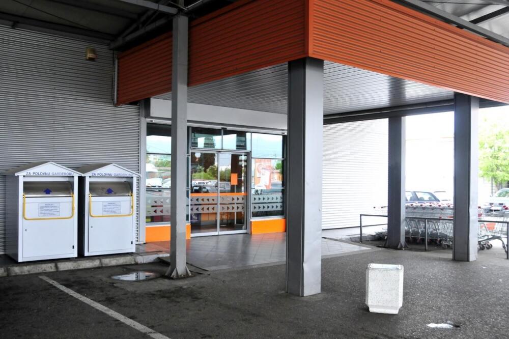 kontejneri za polovnu garderobu, Foto: Podgorica.me