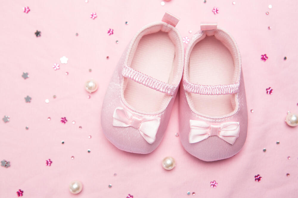 djevojčica, cipelice, Foto: Shutterstock