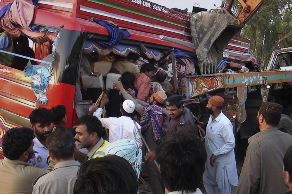 nesreća, Pakistan, Foto: Beta/AP