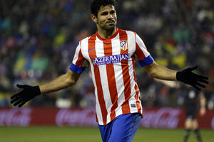 Dijego Kosta kao Azar