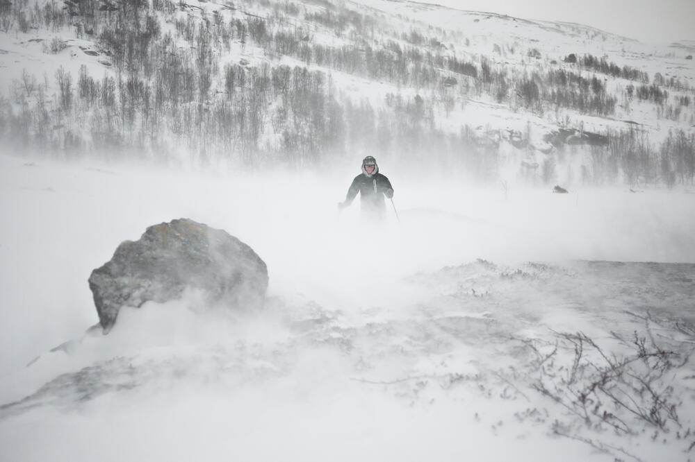 Snijeg, skijaš, Foto: Shutterstock