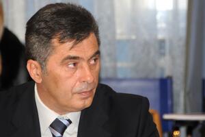 Đukanović: Nisu blokirane redovne isplate kao što DPS pokušava da...