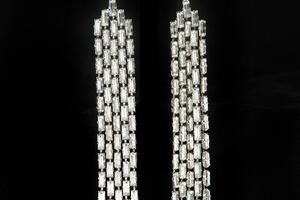 Minđuše Merilin Monro prodate na aukciji za 185.000 dolara