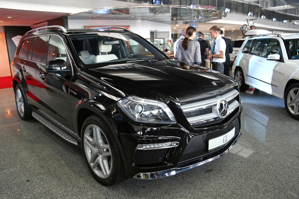 Mercedes GL 500, Foto: Shutterstock