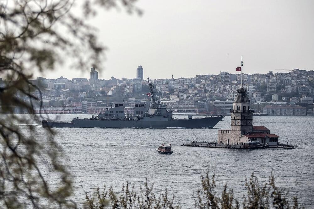 američki vojni brod, donald Kuk, Foto: Beta/AP