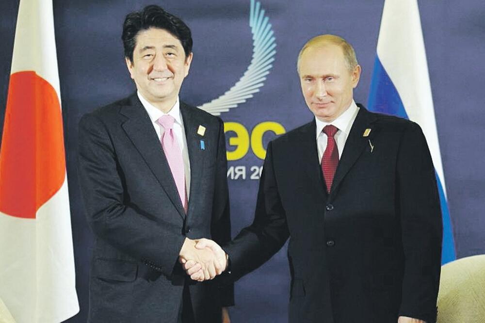 Šinzo Abe, Vladimir Putin, Foto: AP