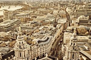 Velika Britanija: Upozorenje građanima zbog gustog smoga