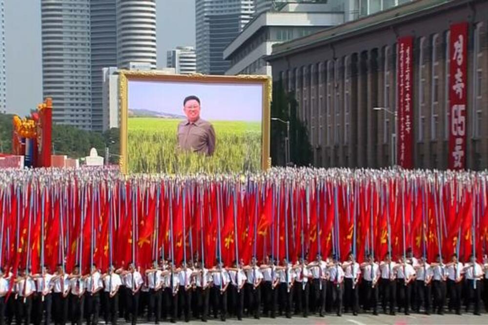 Sjeverna Koreja parada, Foto: Beta/AP