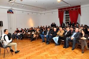 Forum mladih SDP-a će donirati knjige prikupljene tokom "Večeri...