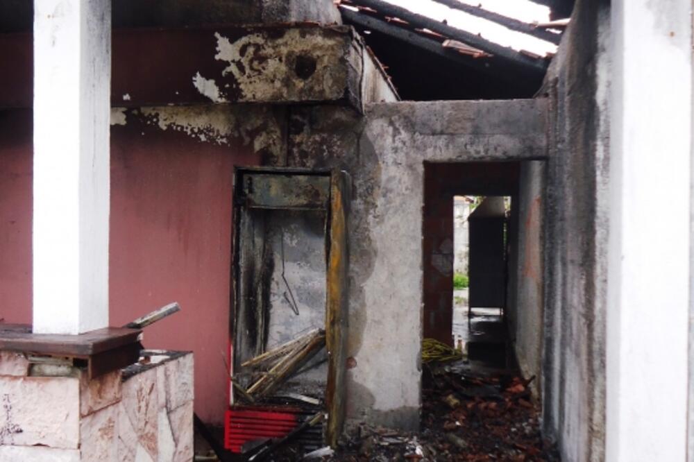 Waikiki, Seljanovo, Foto: Siniša Luković