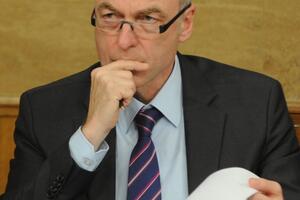 Lange: Autoput je veliki rizik za javne finansije Crne Gore