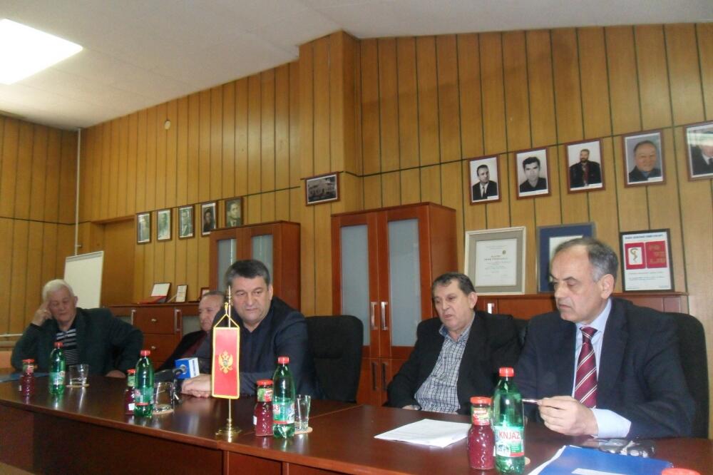 Nikšić penzioneri zdravstvo, Foto: Ivan Petrušić