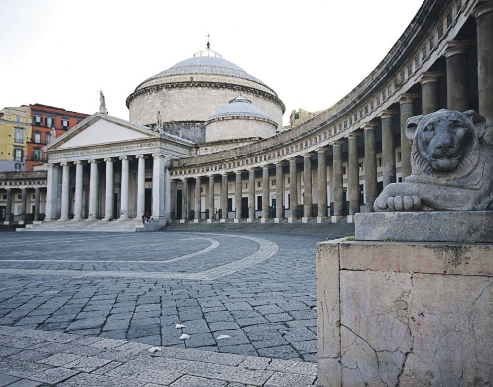 Napulj, Pjaca Plebiscito