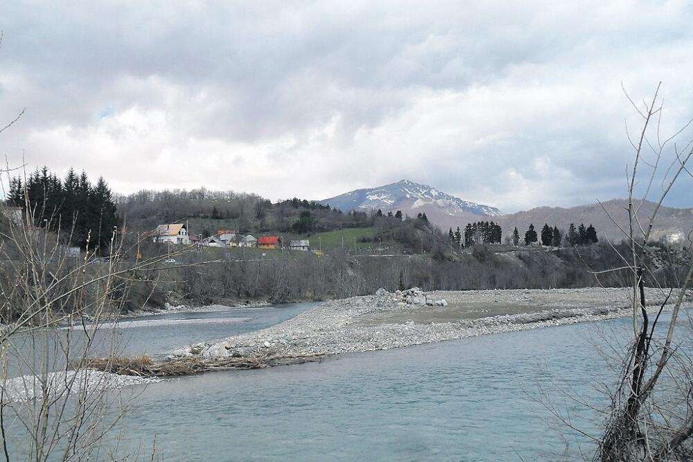 Ostrvo, Tara, Foto: Dragana Šćepanović