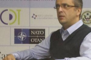 Danilović: Đukanović bi trebalo da se povuče kako bi izbjegli teže...