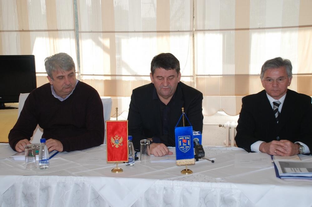 upravljanje otpadom - sastanak u Nikšiću, Foto: Ivan Petrušić