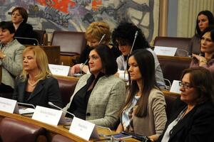 Ženski parlament i dalje traga za pravima