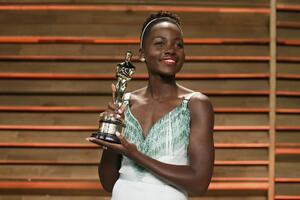 Lupita Niongo ipak nema momka